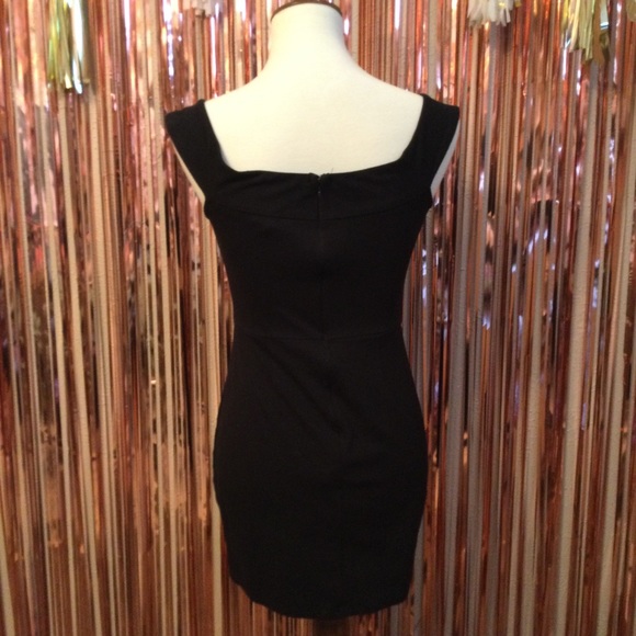 Off the shoulder Black Mini Dress - Picture 2 of 3